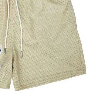 2025 hommes basket Shorts coupe ample Sport Shorts sur mesure équipe de basket-ball Shorts pour hommes maille court fabriqué au Pakistan - Product Image 5