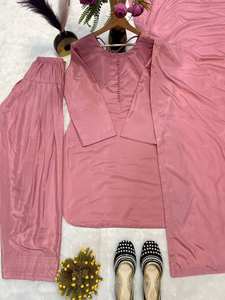 Look de soirée élégant pour femmes Kurta et bas avec Dupatta - Product Image 3