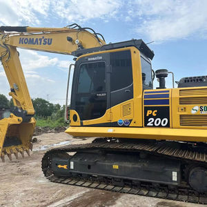 Gran oferta de excavadoras de orugas Komatsu PC200 de segunda mano en Japón, con piezas de motor central - Product Image 1