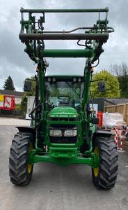 รถแทรกเตอร์มือสอง John deera 6120ม. 120HP 4x4ปั๊มกระปุกเกียร์สำหรับงานก่อสร้างการเกษตร - Product Image 3