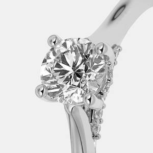 Bague Art Déco en or blanc avec diamant de laboratoire rond taille princesse VVS certifié GIA - Bijoux de luxe pour femmes en gros - Product Image 4