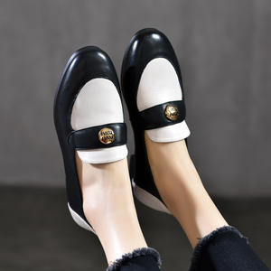 Escarpins en cuir à talon chaton pour femme, chaussures à talon carré bas à enfiler pour le bureau, les soirées et la marche quotidienne - Product Image 1