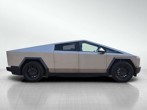 Camioneta Cybertruck 2024 Usada, Bajo Kilometraje, Volante a la Izquierda/Derecha - Product Image 3