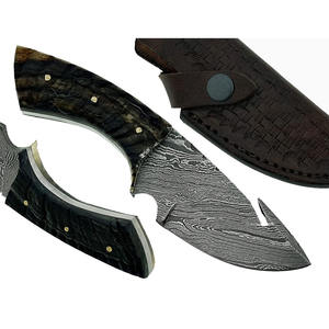 Couteau de skinner en acier damas Jexmoo personnalisé fait à la main avec manche en bois de résine et gaine en cuir cadeau parfait pour le camping et la chasse - Product Image 6