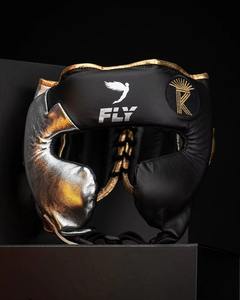 Ensemble de Boxe Professionnel en Cuir de Qualité Supérieure Tendance 2025 avec Casque Coquille Lacé Respirant et Anti-Humidité pour Arts Martiaux - Product Image 3