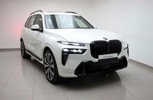 BMW X7 xDrive40i M Sport 2026 Nuevo/Usado en Venta - Product Image 4