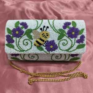 Bolso de noche con cuentas de abeja y flores: detalles de mariposa - Product Image 2