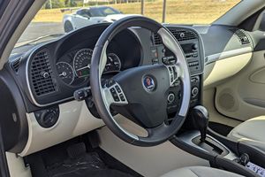 Saab 9-3 Aero Sedan d'occasion de 2008, conduite à gauche, norme Euro IV, 5 places - Product Image 3