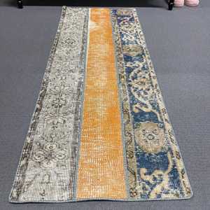 Tapis turc vintage de 1,7 x 4,5 pieds, petit tapis, tapis persan bleu - Product Image 2