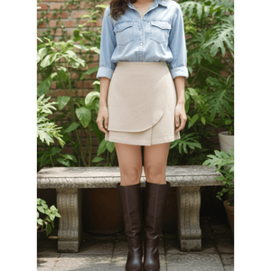 Shorts en velours côtelé Almond Latte - Shorts Bermuda respirants en coton et élasthanne pour femmes XS - Product Image 2