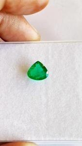 Piedra preciosa verde con corte de corazón de Esmeralda Natural certificada por IGI de calidad AAA, pulido perfecto para la fabricación de joyas, Esmeraldas sueltas - Product Image 4