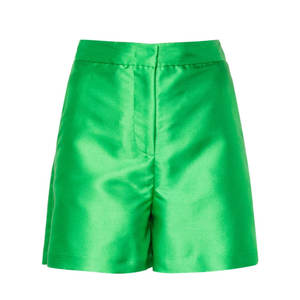 Shorts en satin de meilleure qualité pour femmes Design personnalisé Vêtements confortables Décoration de logo Fourniture en gros de haute qualité Shorts chauds - Product Image 1