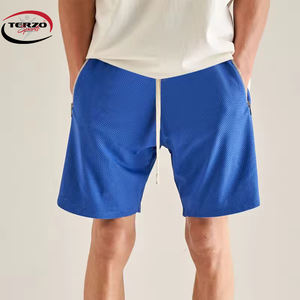 Pantalones cortos de entrenamiento de gimnasio de color personalizado de alta calidad para hombre High Street sólido sublimado transpirable bolsillos de secado rápido hechos en Pakistán - Product Image 5