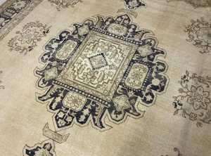Oushak bleu marine grand tapis turc ottoman 9x12 motif abstrait beige à motifs surdimensionné 9x12 tapis turc - Product Image 4