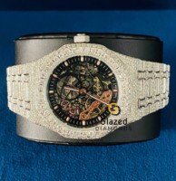 Montre analogique squelette en acier inoxydable entièrement sertie de moissanite, cadran en verre, diamants taille brillant, édition limitée, très demandée