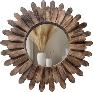 Miroir mural en métal artisanal, parfait pour la décoration de chambre d'hôtel de luxe ou les murs de boutique - Product Image 4