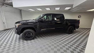 Toyota Tundra 2024 Edición Limitada 1794, Producto Excepcional, Oferta por Tiempo Limitado, en Existencia, Listo para Envío Rápido. - Product Image 2