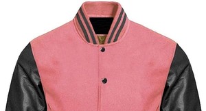 Fabricant sur mesure de vestes universitaires pour hommes, corps en laine, manches en cuir et broderie en chenille. - Product Image 3