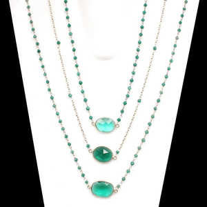 92.5สร้อยโชคเกอร์สีเงินสเตอร์ลิงพร้อมพลอยคอรันดัมสีเขียวมรกตและอะพาไทต์ - Product Image 3