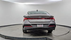 Hyundai Elantra SEL FWD 2024 - Product Image 4