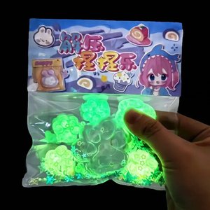 Juguete Sensorial Antiestrés de Silicona Fluorescente con Diseño de Pata de Gato para Aliviar la Ansiedad y el Estrés - Product Image 2