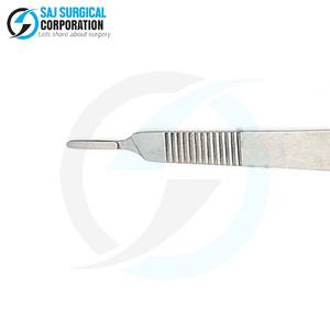 สแตนเลสสตีลเยอรมันเคลือบไทเทเนียมด้ามมีดผ่าตัดสุดหรูสำหรับทนทานต่อการกัดกร่อนและเก็บรักษาปลอดเชื้อ - Product Image 5