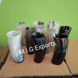Verre à boire en corne de cerf / Gobelet pour la maison, les restaurants, les fêtes et autres événements – Qualité supérieure et de premier ordre. - Product Image 1