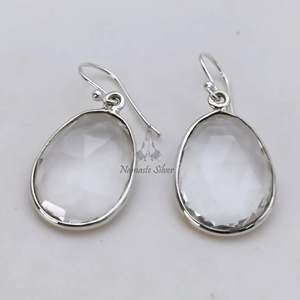 Pendientes de Plata de Ley 925 con Cuarzo Transparente en Forma de Gota de Agua, Joyería Hecha a Mano, Diseño a Cuadros Natural, Hipoalergénicos para Mujer - Product Image 3