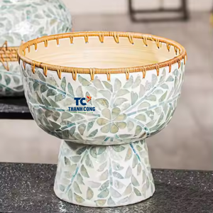 Bol à salade en bambou lisse incrustation de nacre bol décoratif en bambou bol de service pour servir des collations fruits faits à la main Vietnam - Product Image 2