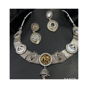 Conjunto de collar de Gargantilla con tachuelas de diseño de pavo real vintage ligero de piedra oxidada plateada, pendientes para mujer y niña, ropa de boda - Product Image 6