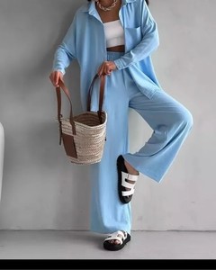 Trending Casual Chándales de mujer Diseño personalizado Cremallera Venta al por mayor Conjunto de 2 piezas 100% Algodón Trajes de sudor de gran tamaño - Product Image 2