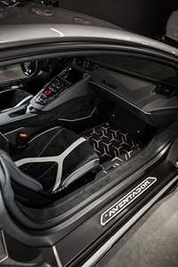 Lamborghini Aventador SVJ 2020 en EXCELENTE ESTADO, Transmisión Automática - Product Image 3