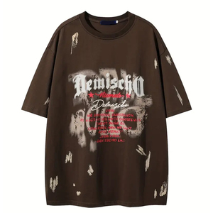 T-shirt vintage en coton avec motif géométrique, col rond, tissu légèrement extensible, coupe ample pour l'été, par AMAZING INDUSTRIES - Product Image 1