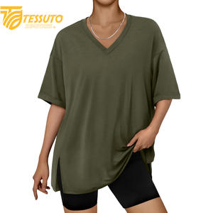 Camiseta básica de gran tamaño con logotipo estampado personalizado de peso pesado, camiseta de talla grande de alta calidad a la moda para mujer, Camiseta 100% de algodón con cuello en V - Product Image 3