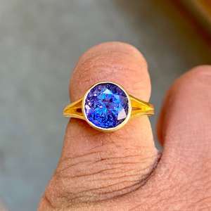 Pendentif en argent sterling 925 avec tanzanite sertie en bélière, certifié IGI, taille brillant, élégant, parfait pour les fiançailles et les anniversaires - Product Image 2