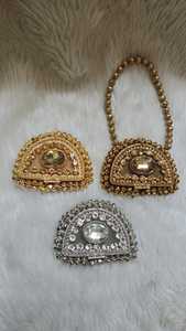 Vivid Women's <b>Metal</b> <b>Beaded</b> Clutch Kiss Lock Closure Single Carry Strap Lightweight Silk Lining Stylish Evening Wear for Parties - Product Image 2