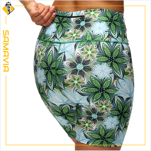 SAMAVIA Activewear Yoga Shorts pour femmes Séchage rapide, tissu extensible | Approvisionnement direct d'usine de logo personnalisé - Product Image 4