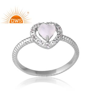 Diseño elegante Plata esterlina Chapado en paladio Arco Iris natural Luna y topacio blanco Anillo de piedras preciosas Fabricante de joyería personalizada - Product Image 1