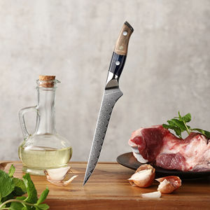 Couteau à désosser japonais de 6 pouces, lame en acier Damas à 67 couches pour une découpe de viande flexible et précise - Product Image 1