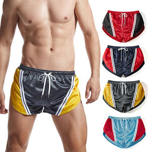 กางเกงขาสั้นตาข่ายสองชั้นสำหรับผู้ชายผ้าโพลีเอสเตอร์พิมพ์ซับลิเมชันทำจากวัสดุ100% - Product Image 6