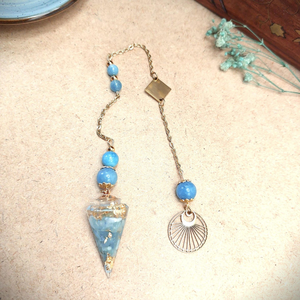 Péndulo de Resina de Ogonita de Siete Chakras Hecho a Mano, Ecológico y de Alta Gama, con Virutas de Cristal Natural, para Sanación Reiki, Radiestesia y Detección de Energía - Product Image 3