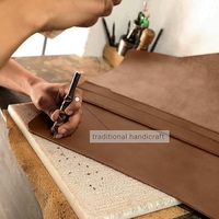 Organische Handgefertigte Luxus MacBook Air M1-M3 13-Zoll Vollnarbiges Rindsleder-Etui Schuhmacher-Qualität Sofa- & Röcke-Gürtel Möbel