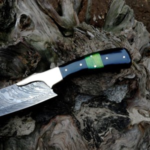 Couteau de chef en acier au carbone damassé fait à la main couteau de cuisine professionnel de style japonais outil alimentaire unique en acier inoxydable - Product Image 3