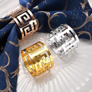 Porte-serviette en or de créateur pour décor de table élégant Événements de mariage Fêtes Hôtel Salle à manger Accessoire de serviette en métal élégant - Product Image 3