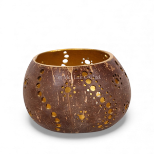 ที่ใส่เทียนจากกะลามะพร้าวแบบเป็นมิตรต่อสิ่งแวดล้อม ทำด้วยมือ ใช้ตกแต่งโต๊ะ ตกแต่งบ้าน และสร้างบรรยากาศสปาผ่อนคลาย - Product Image 2