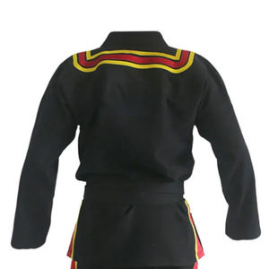 Trajes de artes marciales Uniformes de karate de color personalizados Nuevo diseño Material de alta calidad Hecho Uniformes de karate para hombres - Product Image 5