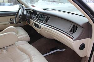 Lincoln Town Car Serie Ejecutiva de 1997 - Product Image 4