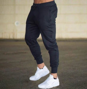 Vente en gros Pantalon plissé évasé taille haute avec cordon de serrage Pantalon de survêtement décontracté et empilé pour homme Étiquette personnalisée - Product Image 5