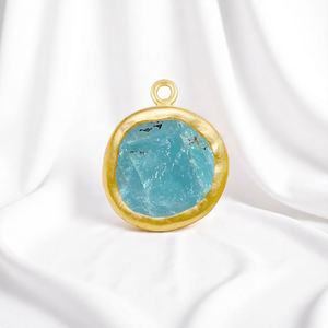 Aigue-marine pierre de naissance lunette inégale pierre brute bricolage 12 MM pendentif à breloque pour la fabrication de bijoux 925 argent breloque bijoux en gros - Product Image 1