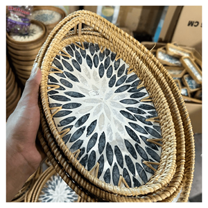 Bandeja de Ratán con Madreperla, Tejido de Ratán Natural con Superficie de Mosaico de Conchas para Exhibición de Frutas y Aperitivos, Decoración de Mesa, Origen Vietnam - Product Image 4